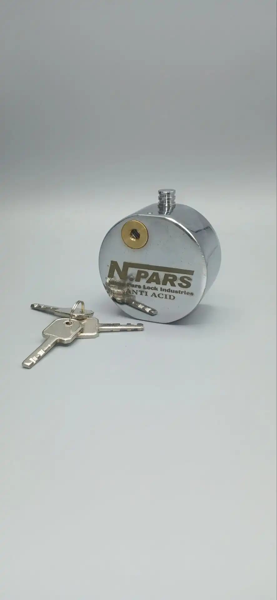 پشت بسته نیکو پارس